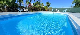 ILET SOLEIL 2 5 minutes from the beach! Lovely terrace for lounging