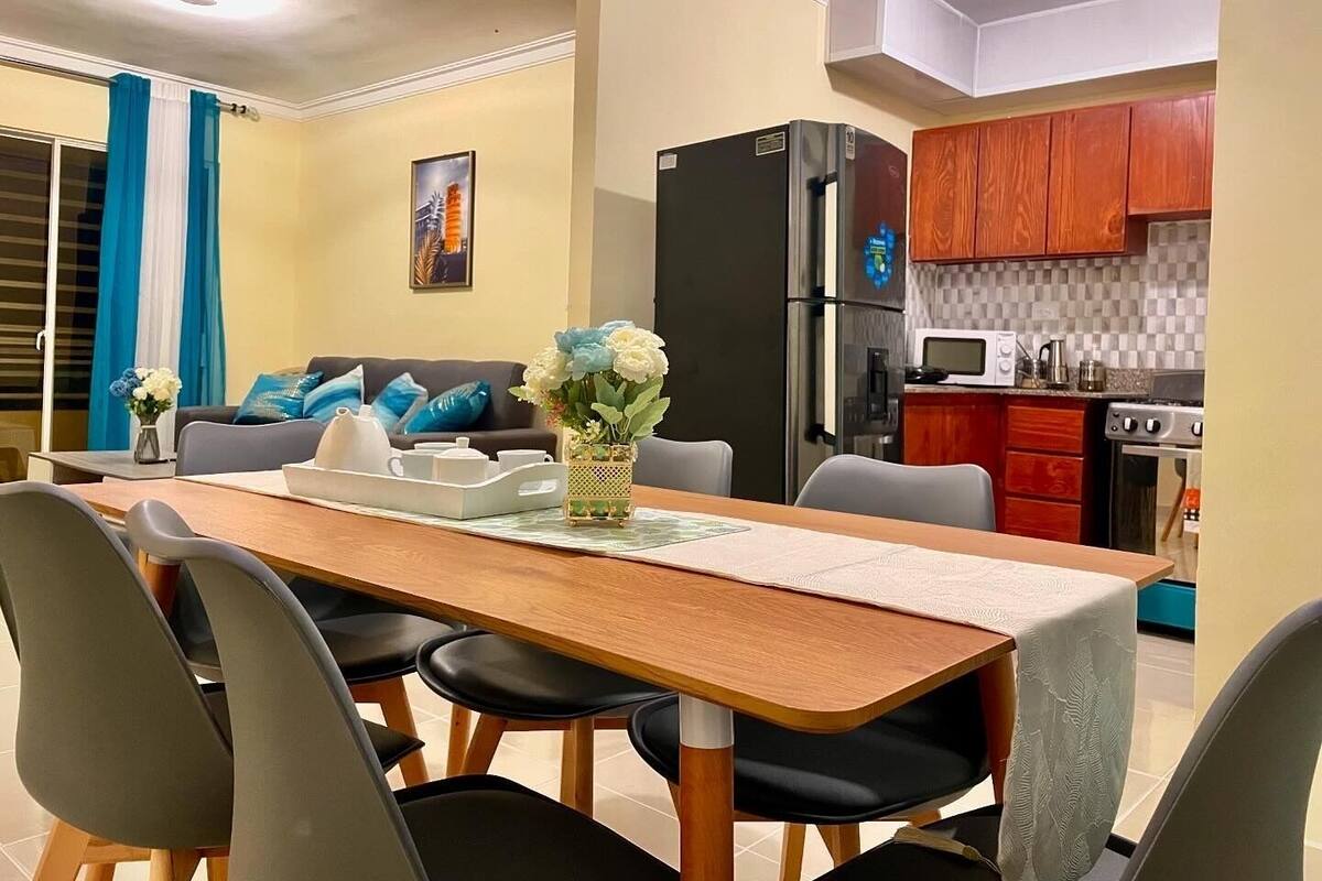 Appartement Confort, vue océan | 3 chambres, rideaux occultants, fer et planche à repasser, Wi-Fi gratuit