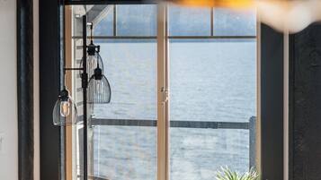 TV connectée, cheminée