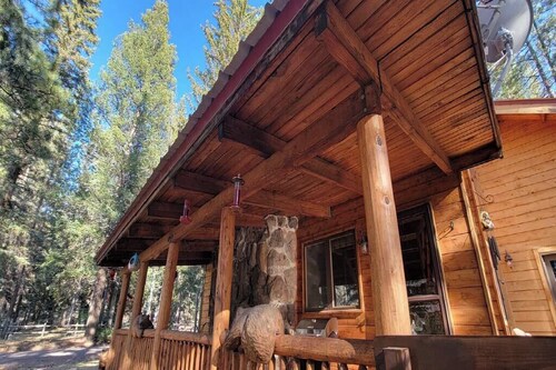 Charming 3 bedroom cabin in the White Mountains, Tal Wi Wi/Alpine with WIFI