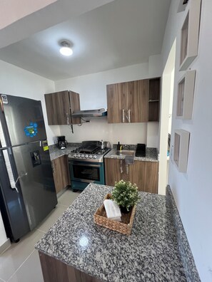 Micro-ondes, four, serviettes en papier