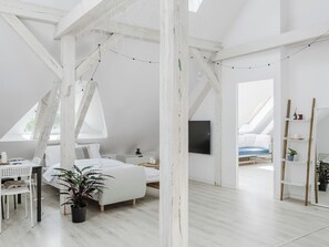 1 habitación, tabla de planchar con plancha, wifi y ropa de cama 