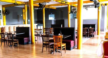 Charming 1-bedroom hotel in amazing Winneba with AC #1
