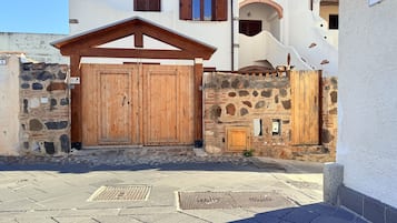 Exterior detail