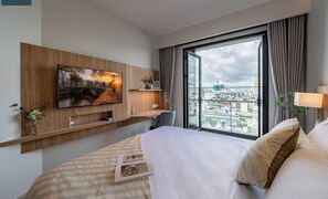 Departamento de lujo, 2 habitaciones, balcón, vista a la ciudad | Terraza o patio