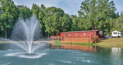 Comfy Studio Cabin In Secluded Campground