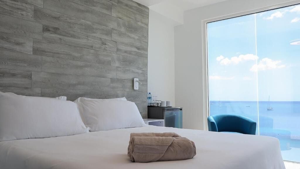 筆電工作空間、免費無線上網