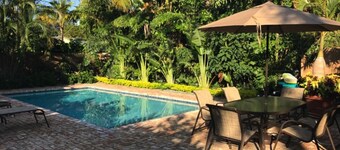 Casa de Leon with heated pool