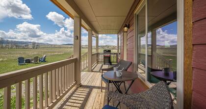 NEW! Private River access with spectacular views of Gallatin Gateway