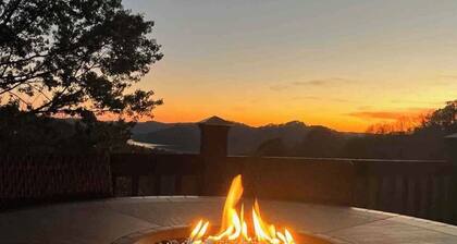 Hilltop Cabin with River View!