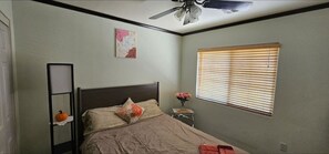 2 sovrum, strykjärn/strykbräda, wi-fi och sängkläder