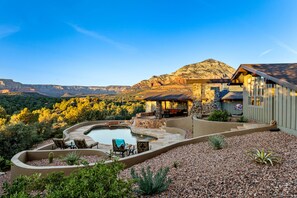 Una piscina riscaldata