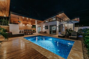 Pool - Modern Pool Villa Walk to Beach (Santa Cruz)