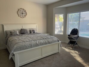 3 bedrooms, WiFi, bed sheets