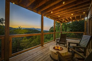 Terrace/patio - Cascades Escape – Luxury Cabin with Mountain Views, Game Room & Hot Tub (Sevierville)