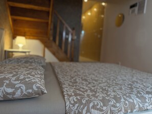 Comfort Studio | Free WiFi, bed sheets - Faro Coast Guest House (Faro)