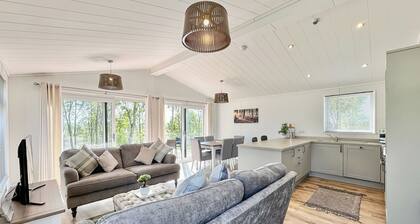 3 bedroom accommodation in Crosby-on-Eden