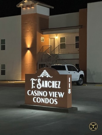 Exterior detail. Charming 2-bedroom condo in fabulous Eagle Pass with AC, WiFi.