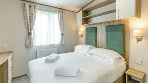 3 bedrooms