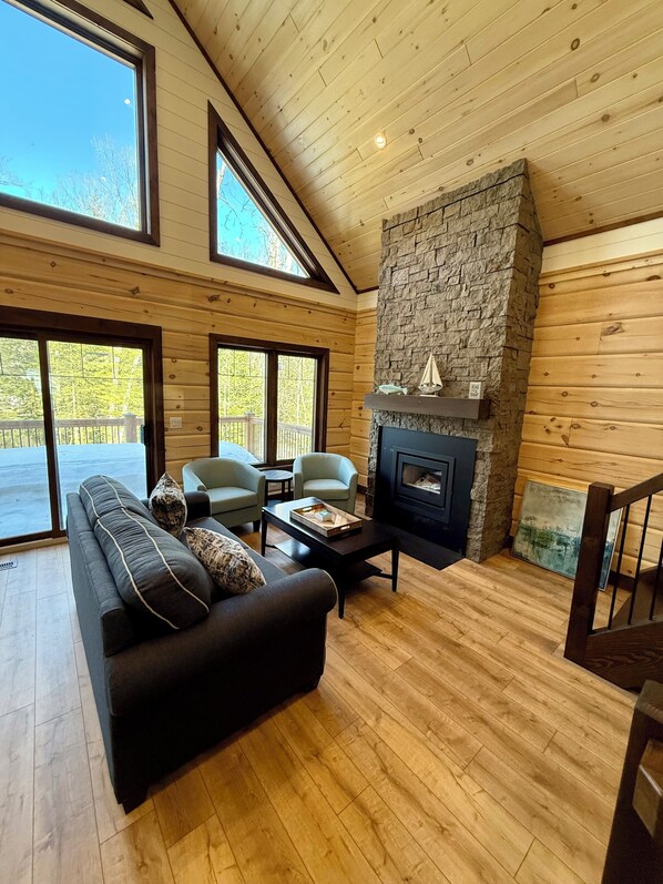 Smart TV, fireplace, foosball, books