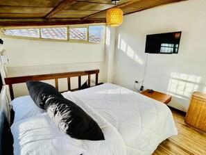 1 chambre, fer et planche à repasser, Wi-Fi, draps fournis