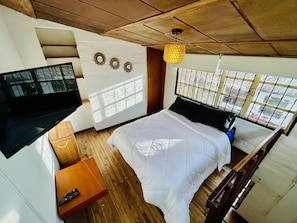1 habitación, tabla de planchar con plancha, wifi y ropa de cama