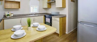 2 bedroom accommodation in New Romney