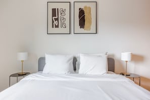 1 chambre, fer et planche à repasser, Wi-Fi, draps fournis