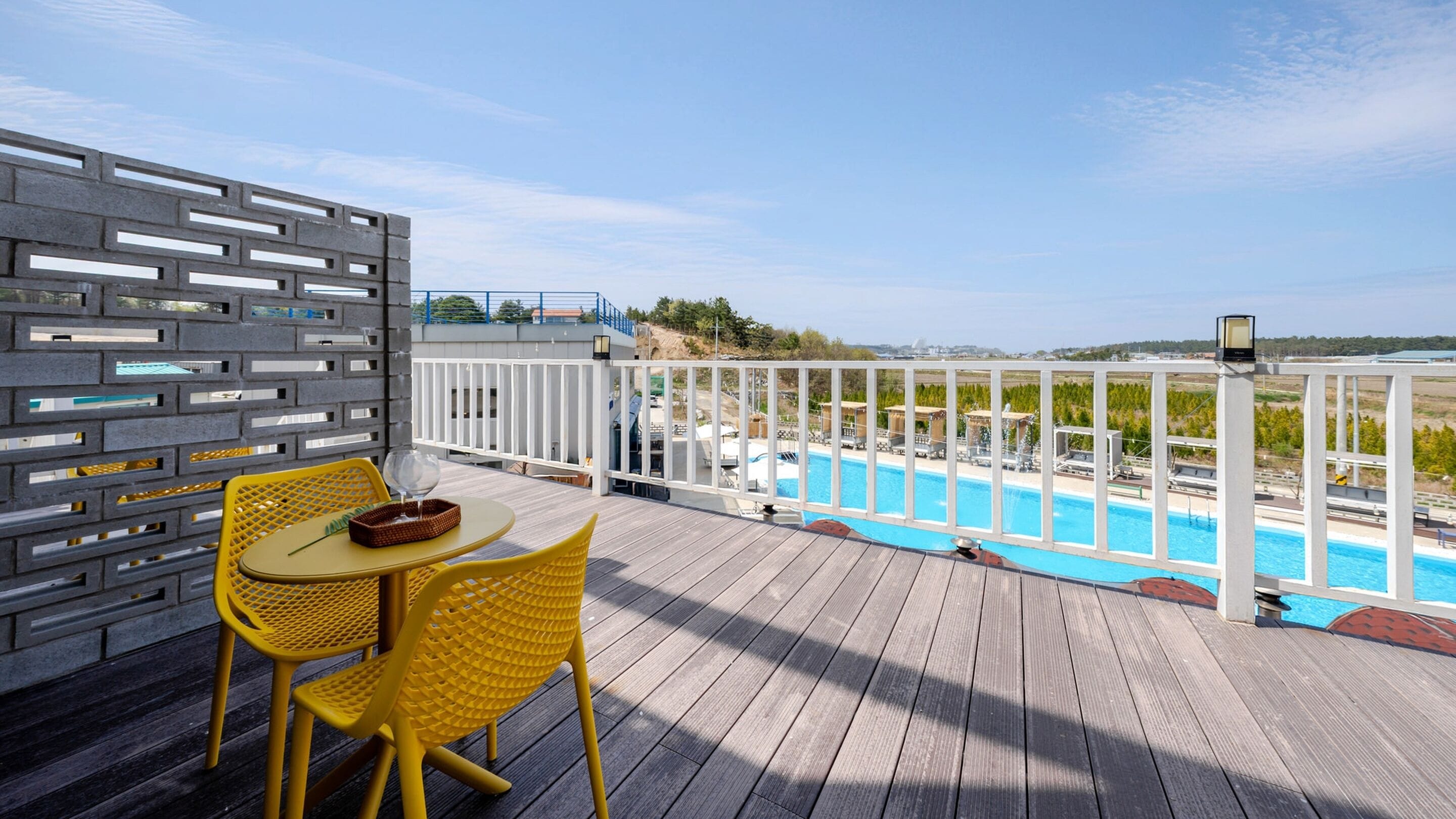 Habitación básica, 1 habitación (Stay Shod – Deluxe 1F-2 (Pool/Random)) | 1 dormitorio y wifi gratis