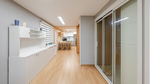 基础客房, 1 间卧室 (Stay Shod 2 – Family Room (Local BBQ)) | 1 多间卧室、免费 WiFi