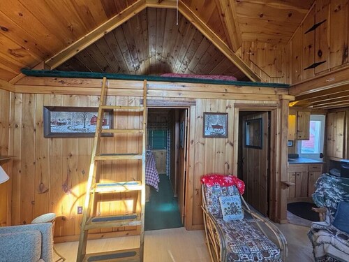Idlewood Cabin 3