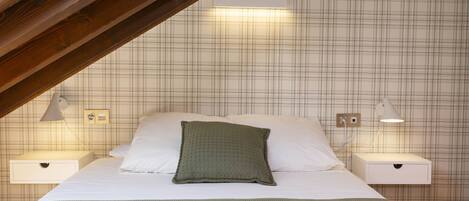 2 عدّة غرف نوم وسرير سفر وواي فاي مجانًا وملاءات أسرّة