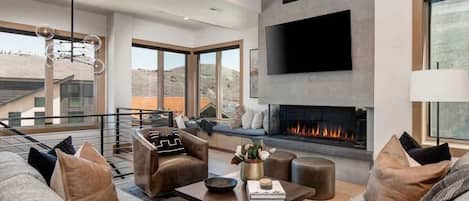 Smart TV, fireplace, offices