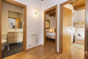 3 habitaciones, wifi gratis y ropa de cama 