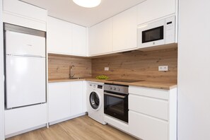 Micro-ondas, lava-louças, torradeira