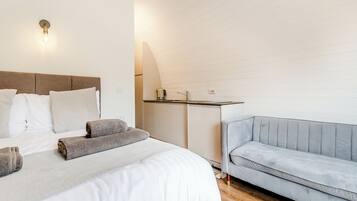 2 bedrooms