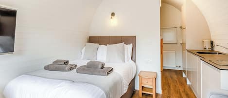 2 bedrooms