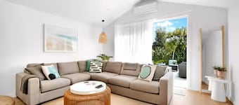 Sandcastle Coastal Retreat
14 Geelong - BH