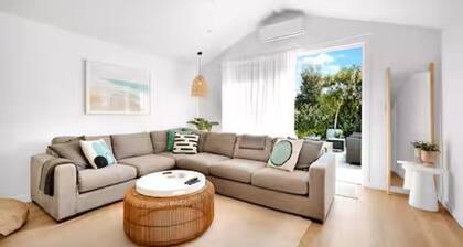 Sandcastle Coastal Retreat
14 Geelong - BH