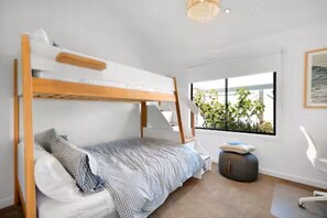 3 dormitoris, wifi i roba de llit 