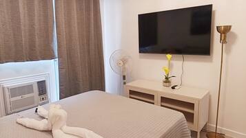 1 bedroom, free WiFi, bed sheets