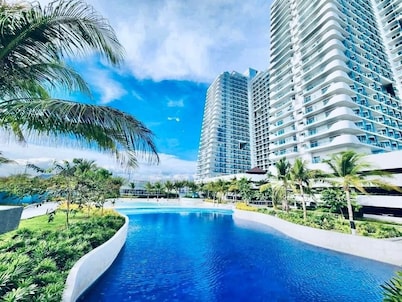 M&R Condotel in Azure, San Fernando, Pampanga