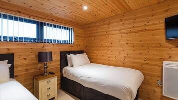2 bedrooms