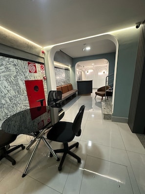 Comfort Loft | Lobby