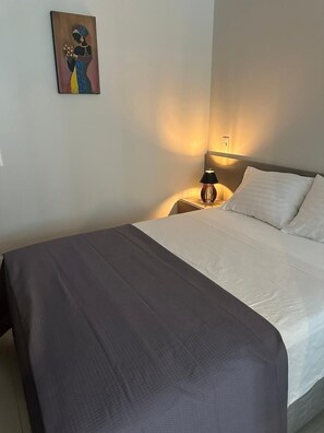 3 bedrooms, blackout drapes, iron/ironing board, free WiFi
