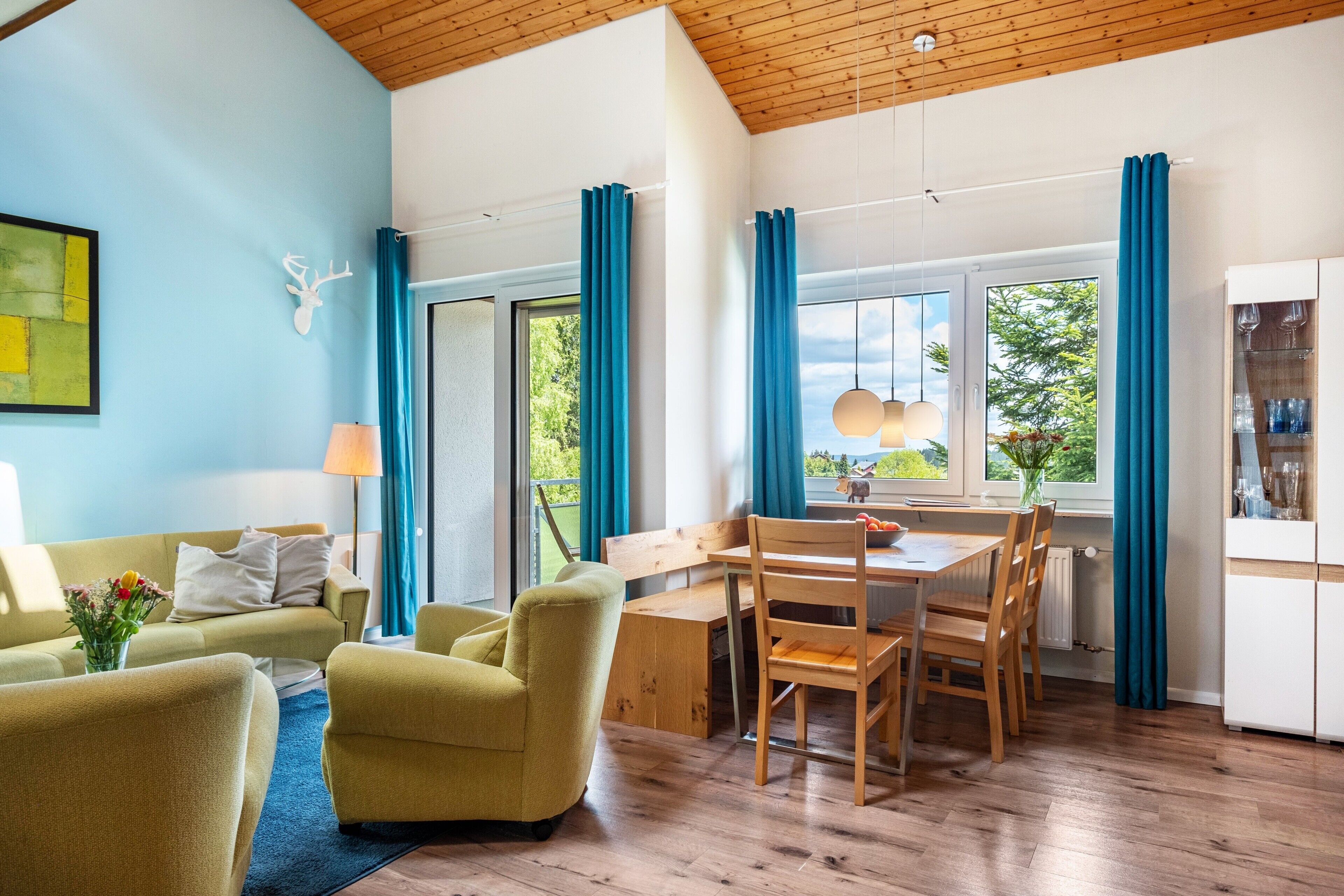 Tv, dvd-afspiller, stereoanlæg