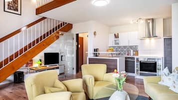 Televisio, DVD-soitin, stereot