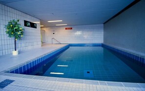 Piscine couverte, piscine chauffée