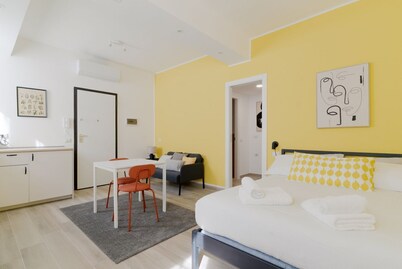 GuestHost - Cozy Studio Apartment Milan- Bande Nere M1
