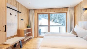 2 bedrooms, free WiFi, bed sheets, wheelchair access